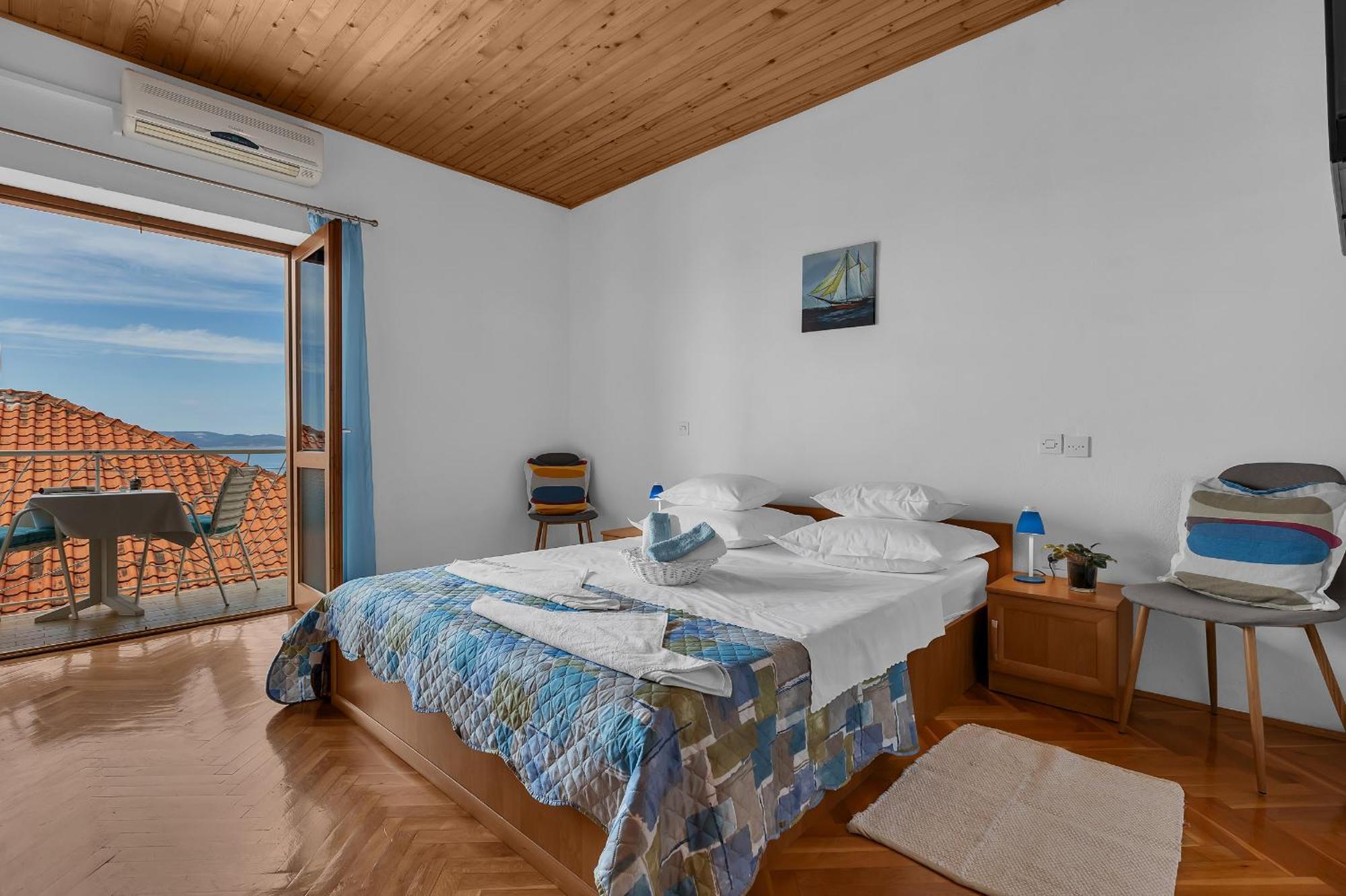 Apartment And Rooms Mila Makarska Ngoại thất bức ảnh