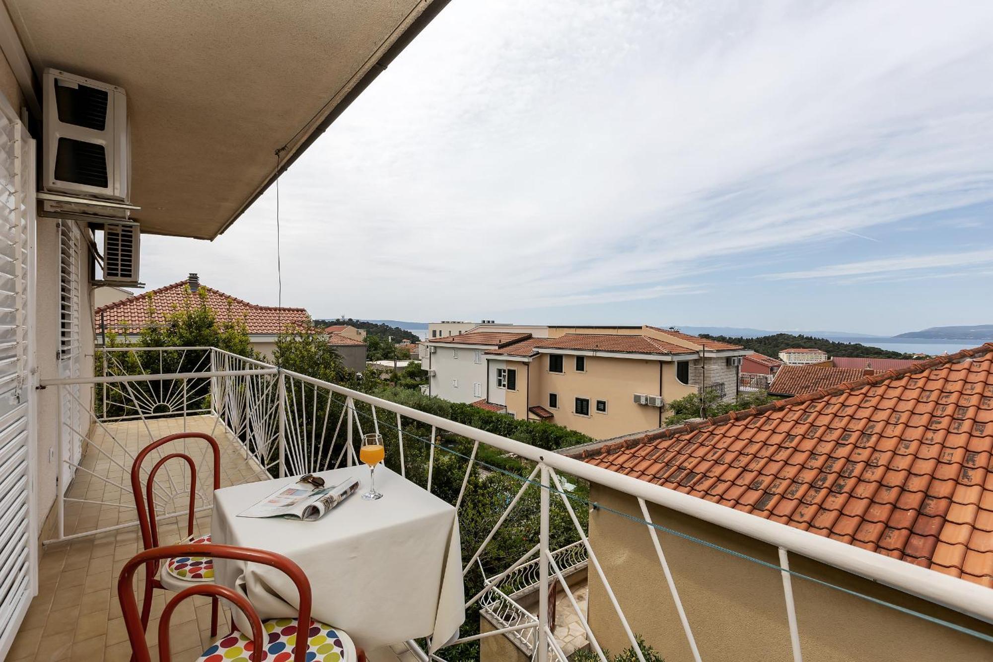 Apartment And Rooms Mila Makarska Ngoại thất bức ảnh